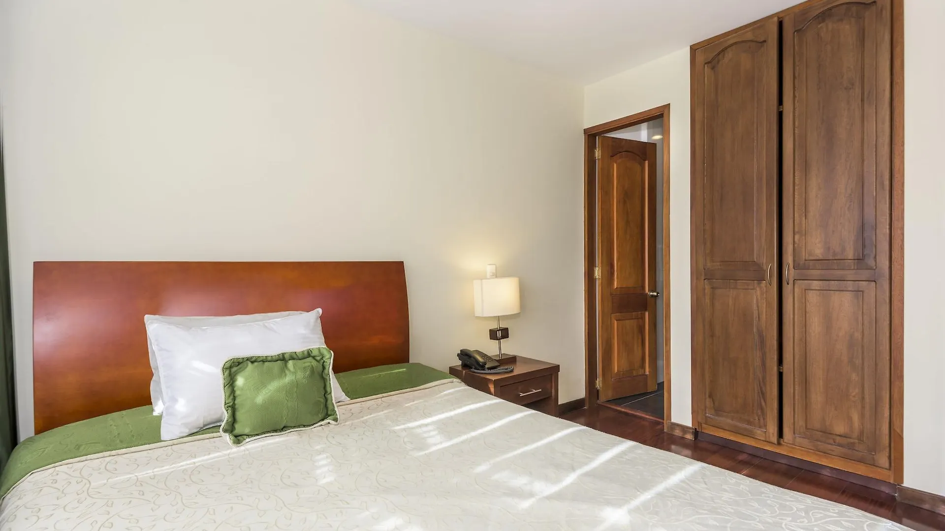 Hotel Portofino Bogota